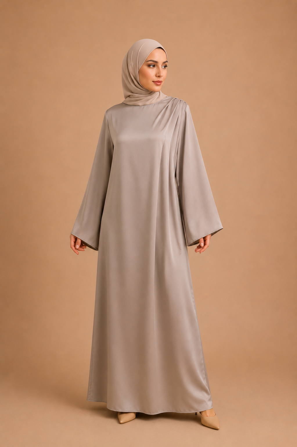 Robe satinée beige Joumeira