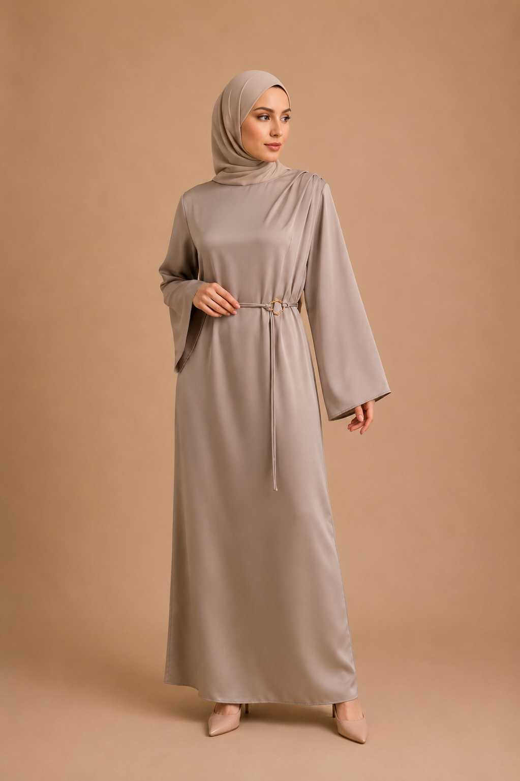 Robe satinée beige Joumeira