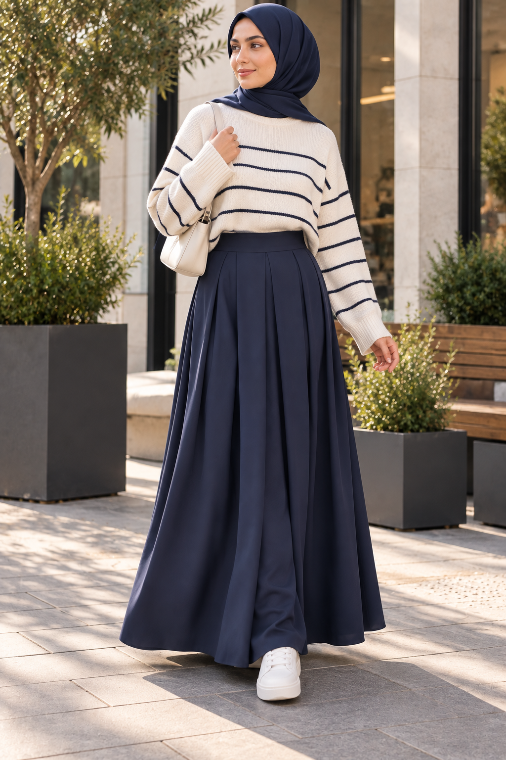 Jupe longue plissée – Bleu marine